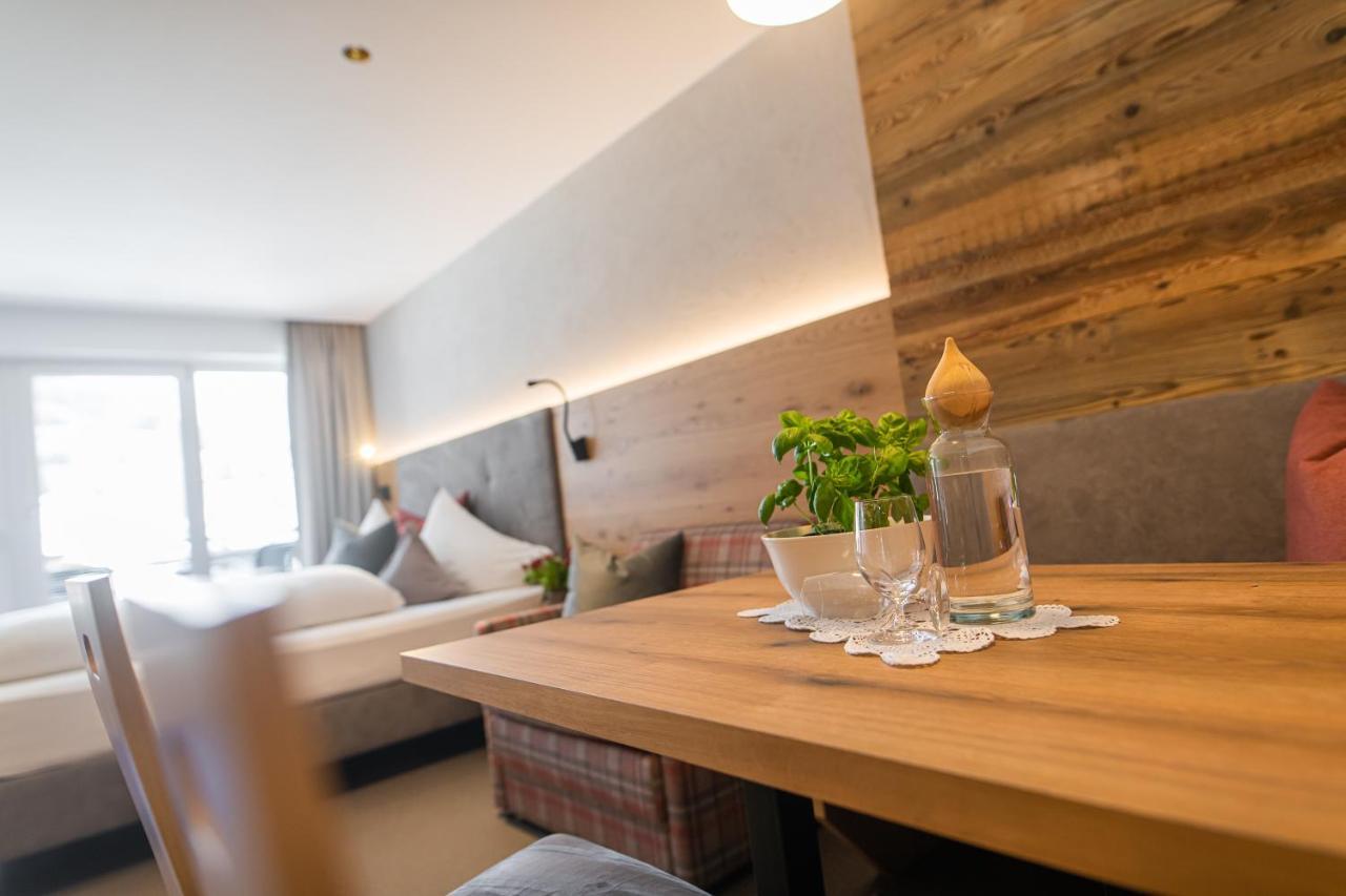 Aparthotel Hochland Gmbh 나우더스 외부 사진